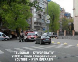 У столичній гімназії стався вибух