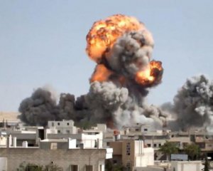 Россия сбросила на Сирию парашютные бомбы