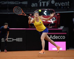 Свитолина обыграла сильнейшую теннисистку мира