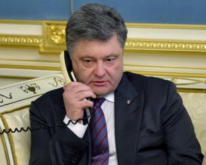 Стали известны подробности неожиданного разговора Порошенко и Тиллерсона