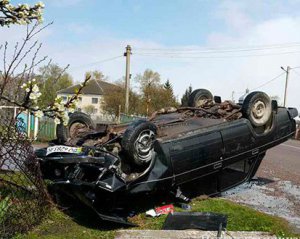 Водій легковика збив двох дітей