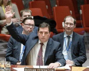 &quot;Дипломатична малява&quot;: мережу підірвала пародія на виступ росіянина в ООН