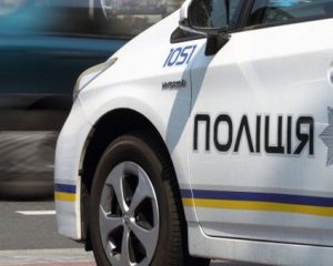 В автомобілі росіянки знайшли цілий арсенал зброї