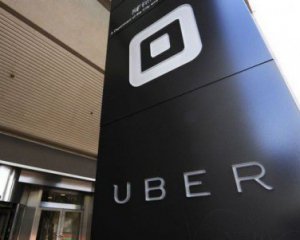 Uber випускатиме літаючі таксі