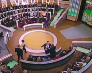 "Ваши деды - красные фашисты" - на польского журналиста набросились в студии российского канала