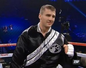 В России назвали украинского боксера сильнейшим в мире