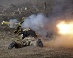 Сутки в АТО: в штабе отчитываются о 5 раненых