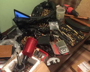 СБУ обнаружила нелегальную оружейную мастерскую в частном доме