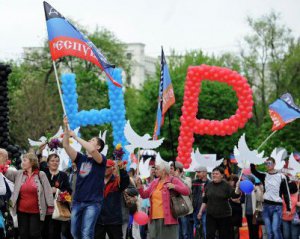 &quot;Ейфорії більше немає&quot; - журналіст про святкування референдуму в ДНР