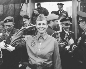 Російська співачка отримала паспорт ЛНР