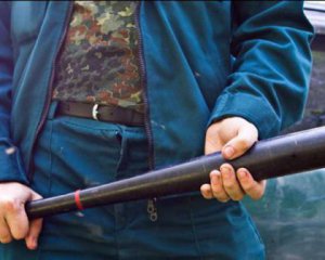 Депутата міськради жорстоко побили битами