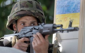 &quot;Ледве встигають почистити зброю&quot; - морпіхи показали, як воюють