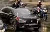 Президент Франції приїхав на інавгурацію у DS 7 Crossback