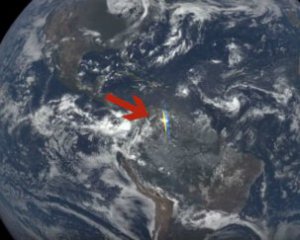 Супутник NASA зафіксував жовто-блакитні спалахи над Землею