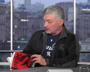 Автор бестселлера &quot;Аэропорт&quot; Сергей Лойко раскрыл тайну творческого метода