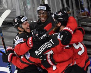 Збірна Канади здобула блискучу перемогу над Росією на чемпіонаті світу з хокею