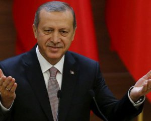 Эрдоган вновь стал главой правящей партии Турции