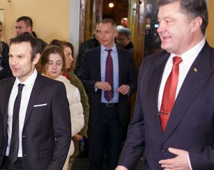 Вакарчук почти наступает на пятки Порошенко - закрытая социология Банковой