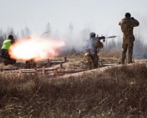 Ситуация в зоне АТО усложняется: горячее всего - на донецком направлении