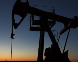 Укрнафта вимушена зупинити шість своїх родовищ