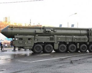 Россия бряцает новыми ядерними ракетами перед миром