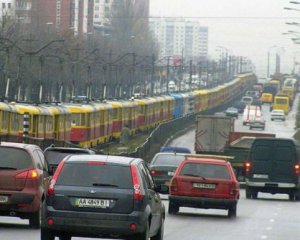 У День Києва громадський транспорт змінить роботу