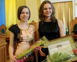 Зіркові сестри не зіграють за збірну України на ЧС з шахів у Росії