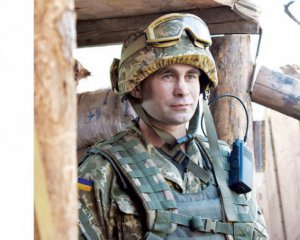 "Ближе, чем на 200 метров, не подпускаем" - боец рассказал о боях под Донецком