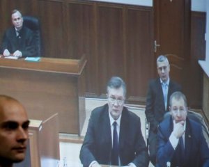 Матиос о деле Януковича: адвокаты за заседание суда получают $30 тыс.