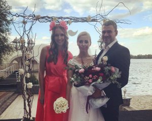 Тоня Матвієнко вийшла заміж