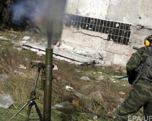 На Донбасі гаряче: 46 обстрілів