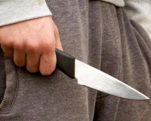 Три удара ножом в грудь: между детьми произошла кровавая резня