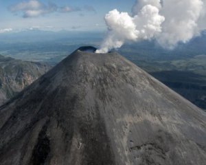 Россию догнала Божья кара: во время извержения вулканов произошло землетрясение