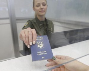 Безвизом уже воспользовались более 1100 украинском