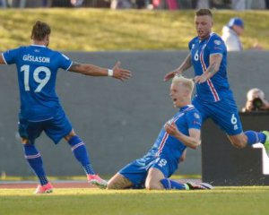 Збірна Ісландії перемогла Хорватію, Україна скотилася на четверте місце у групі