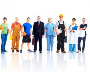 Експерт пояснив, чому українські заробітчани обирають Польщу