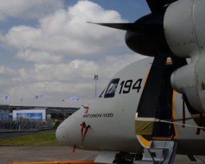 Новий Ан−132Д підкорює французьке авіашоу