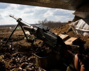Теророисти обстрілюють українців із забороненої зброї