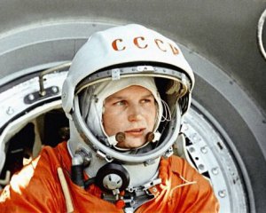 Первая в мире женщина-космонавт приземлилась на Землю без сознания