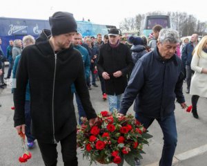 "Весь персонал - у георгіївських стрічках" - дружина Тимощука розповіла про бізнес екс-футболіста