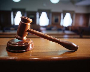 Судью, которая арестовывала евромайдановцев, отстранили от должности