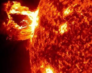 Вспышки на Солнце назвали предвестниками апокалипсиса