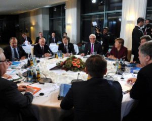 Україна не вважає потрібною зміну Мінського і Нормандського форматів