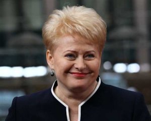 Литва вимагає посилити санкції проти Росії