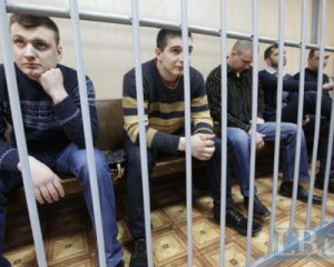Обвинувачені у вбивствах на Майдані "беркутівці" оголосили голодування
