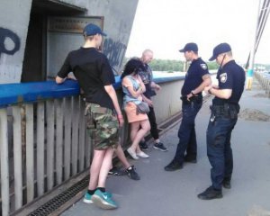 У Києві поліцейські відпустили вандалів
