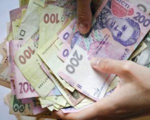 Борг по зарплаті перед українцями виріс до 2,3 млрд гривень
