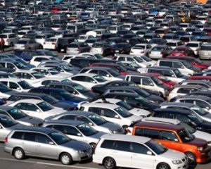 Стало відомо, які авто ввозитимуть в Україну без мита