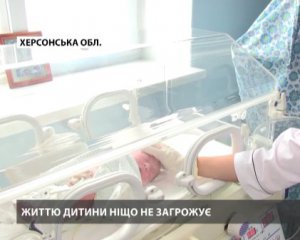 Новонароджену дитину викинули на узбіччі