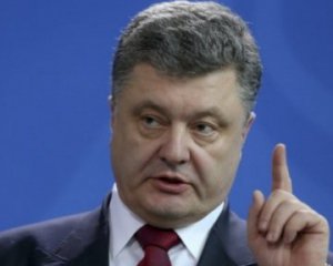 Порошенко: проект &quot;Новороссия&quot; похоронен, Украина возобновит суверенитет над Донбассом и Крымом